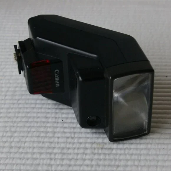 Canon EOS 650 Camera Speedlite 300 EZ Flash 35mm Cases Bag Manual Not Tested - Picture 11 of 12